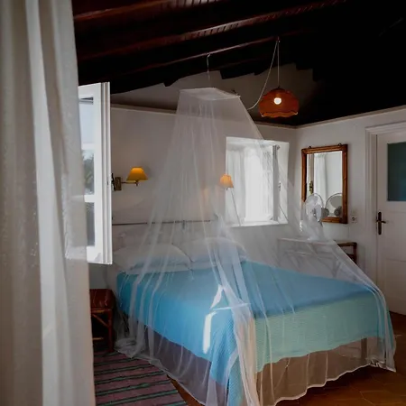 Casa Lucia White Apartment Gazatika